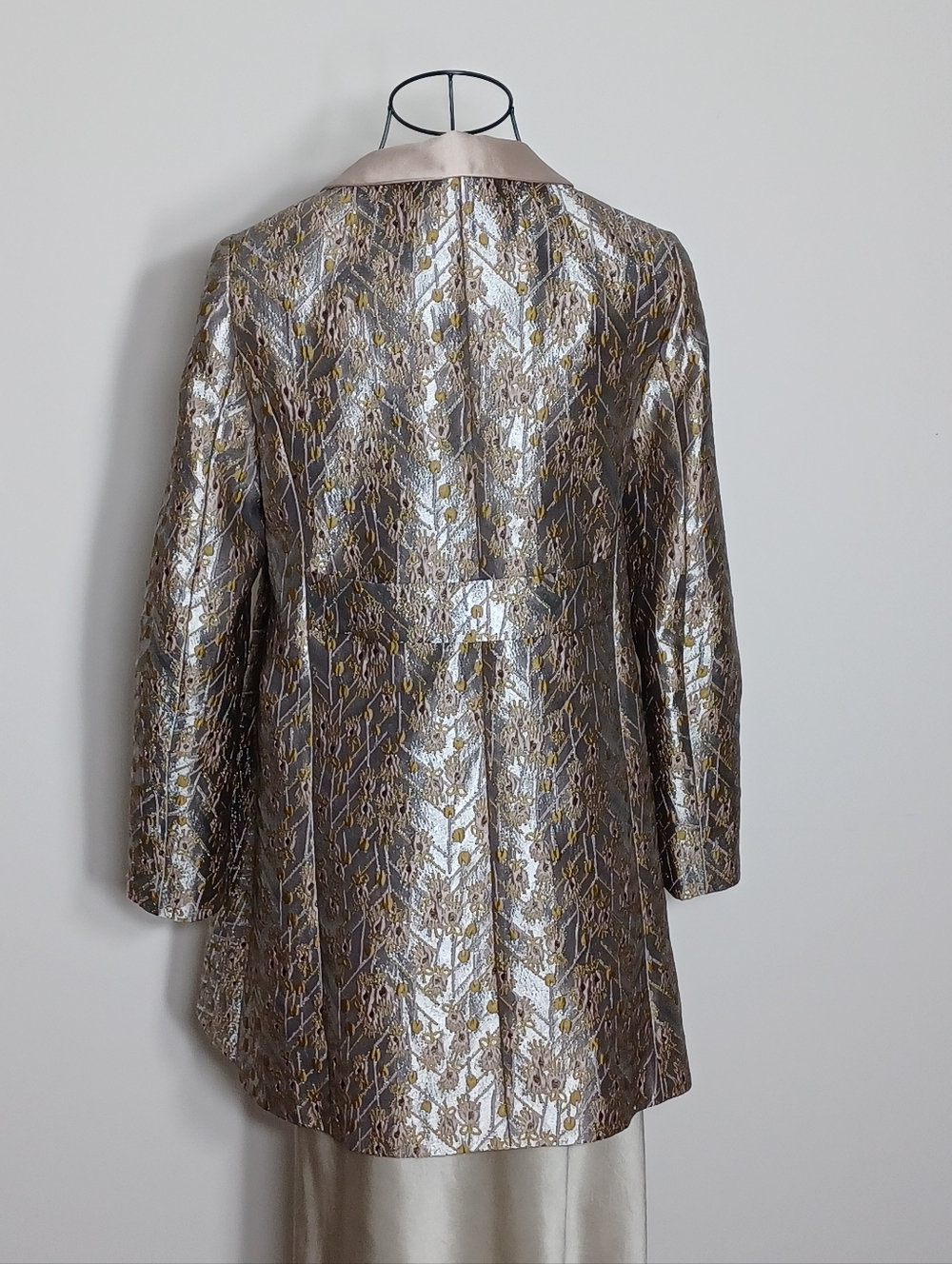 Tara Jarmon Paris Floral Metallic Jacquard Jacket With Detachable Collar - Picture 2 of 8